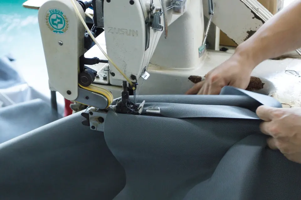 Sewing work at Hengyuan